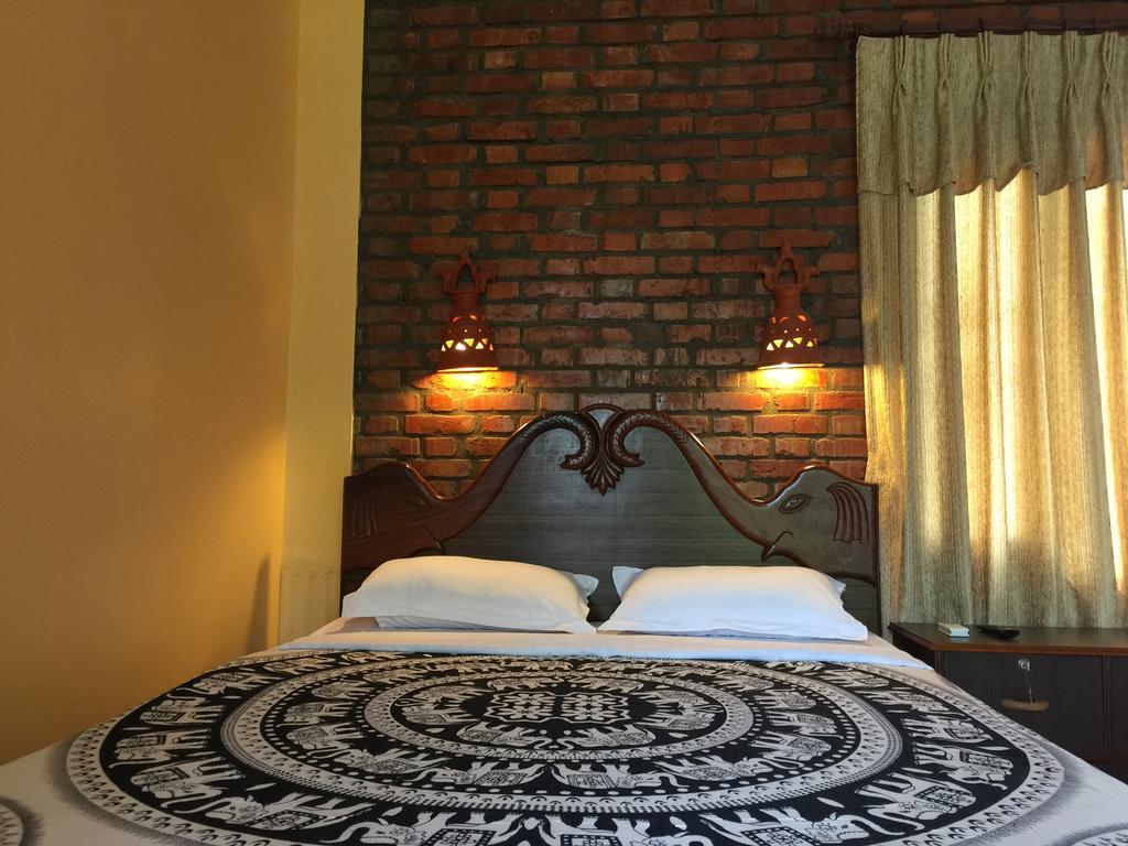 Chautari Garden Resort Sauraha Exterior photo